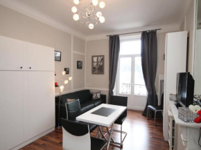 Studio rénové avec balcon, tout confort et Wi-Fi au centre de Mont-Dore - FR-1-608-105